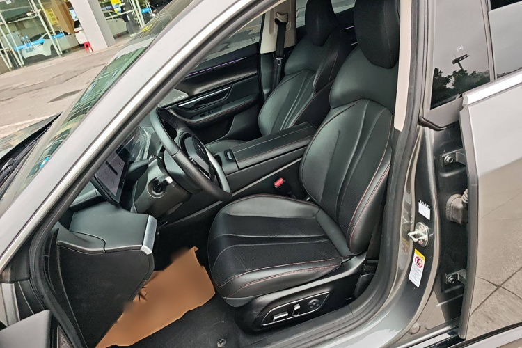 小鹏P7 2020款 670N局部细节19