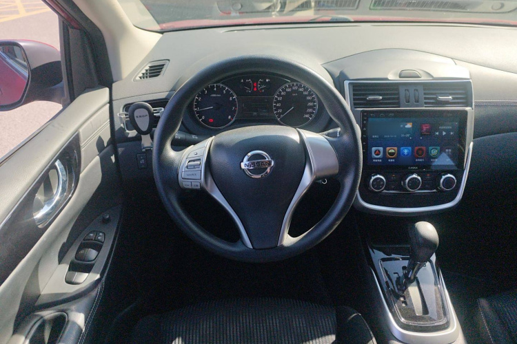 日产 骐达TIIDA 2019款 1.6L CVT酷动版 国VI中控内饰13