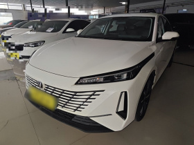 长安 逸动 2024款 1.5T GDI自动 旗舰型