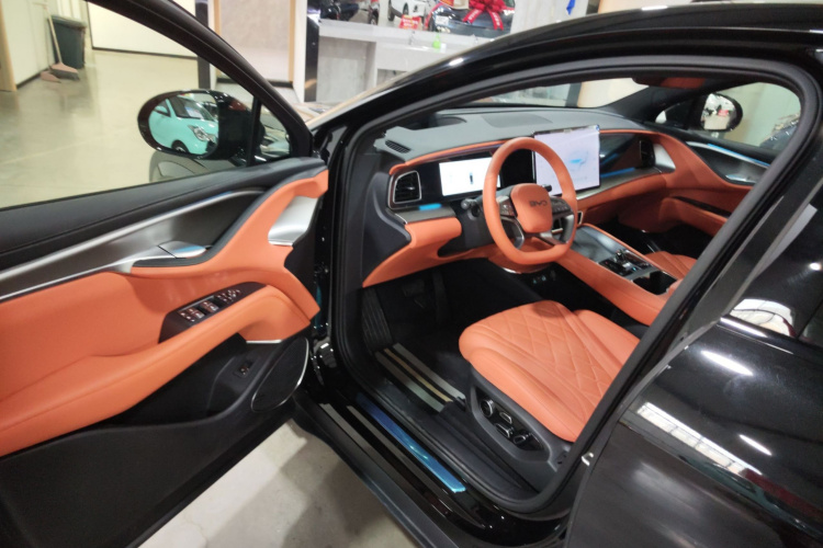 比亚迪 海狮07 EV 2025款 610智驾版中控内饰7003