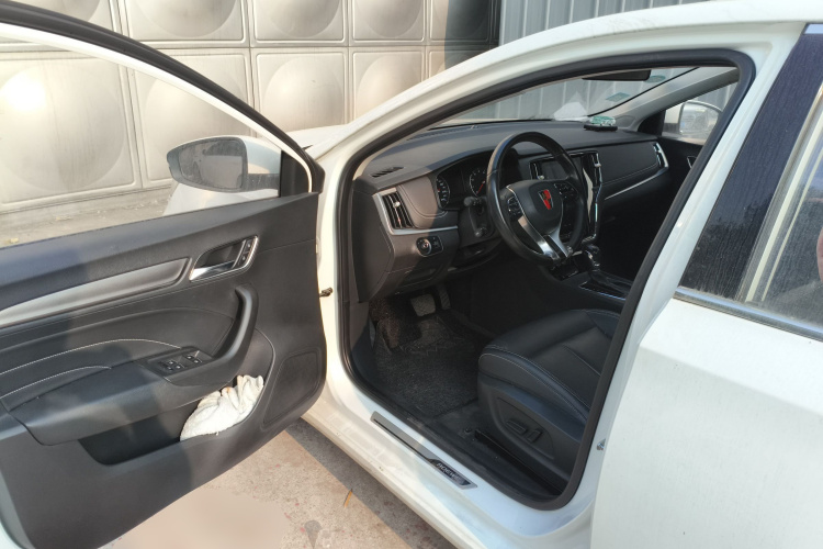 荣威i6 2017款 20T 自动互联网智享版中控内饰20