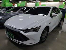 比亚迪 秦PLUS 2023款 冠军版 DM-i 120KM领先型