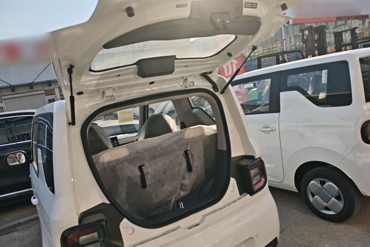 吉利银河 熊猫 2025款 210km 元气熊局部细节23