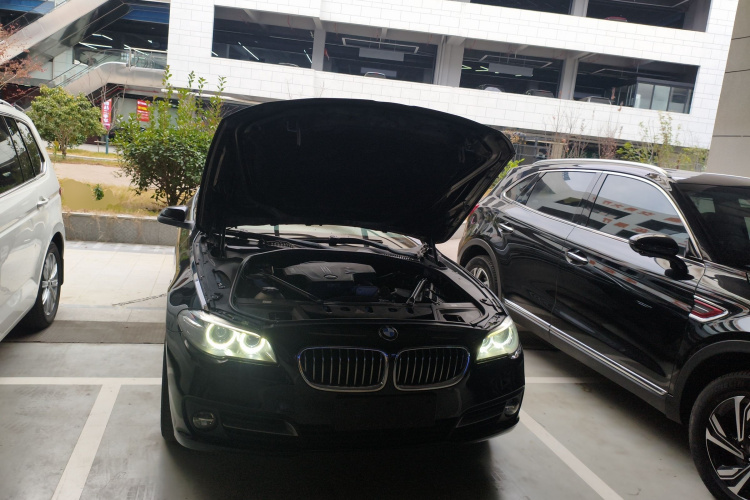 宝马5系 2017款 520Li 典雅型局部细节24