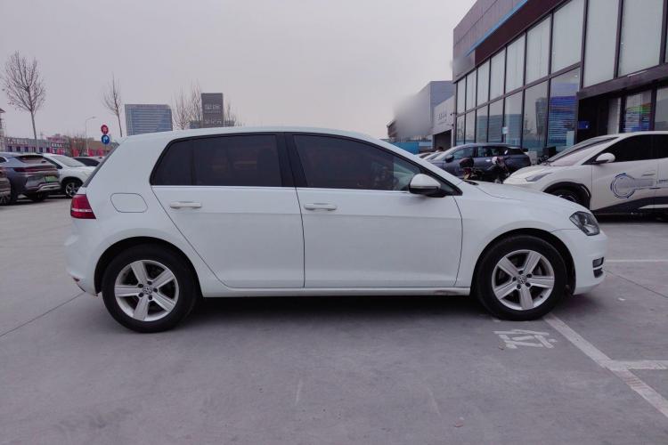 大众 高尔夫 2016款 1.6L 自动舒适型车身外观6002