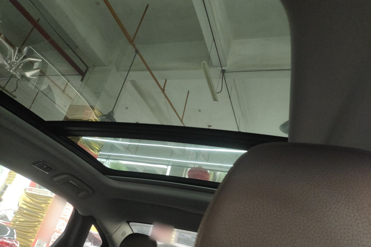 沃尔沃S90 2019款 T5 智远版中控内饰22