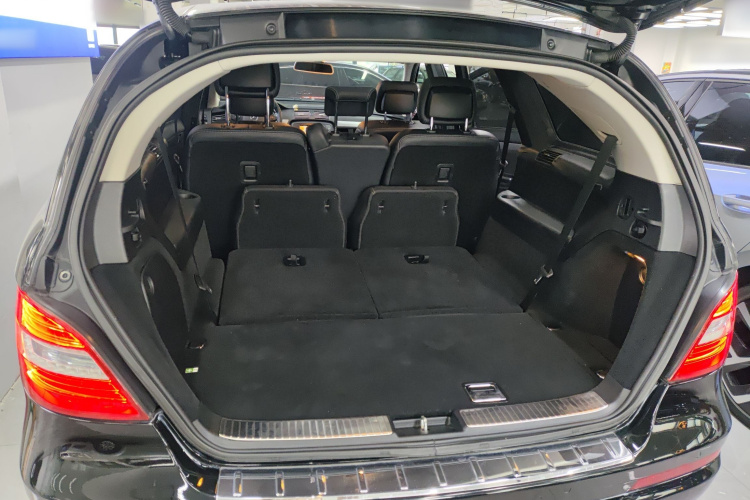 奔驰R级 2014款 R 320 4MATIC 商务型机舱底盘23