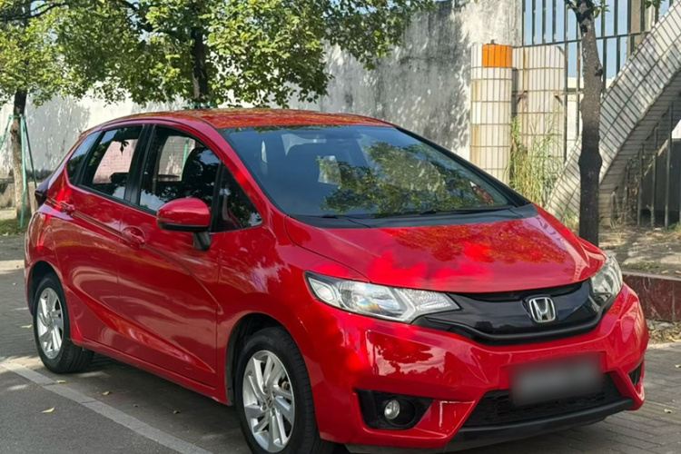 本田 飞度 2016款 1.5L SE CVT时尚型车身外观6006