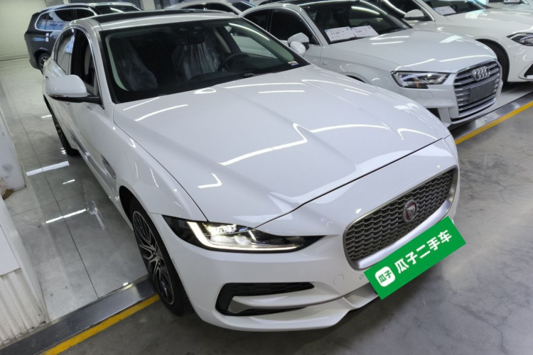 捷豹XEL 2020款 2.0T 200PS S进取优雅版车身外观6002