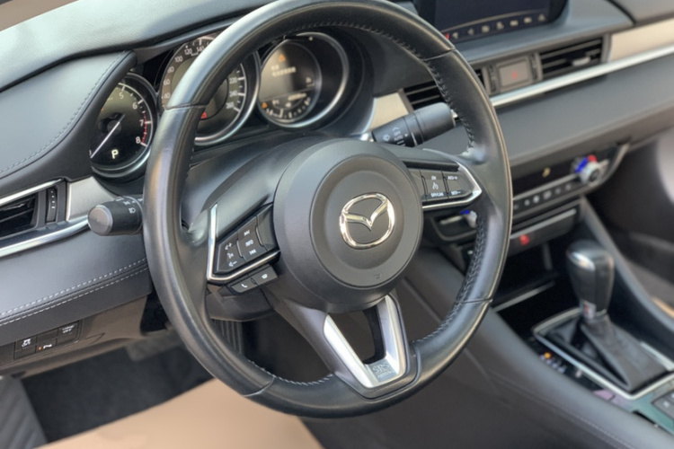 马自达 阿特兹 2020款 2.0L 蓝天豪华版局部细节13