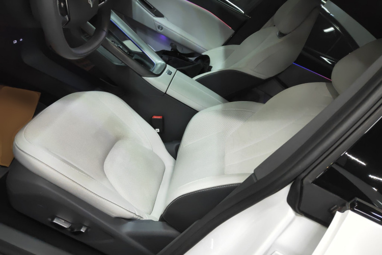 ARCFOX极狐 极狐 阿尔法S5 2024款 708MAX 200kW中控内饰19