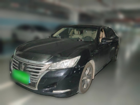 丰田 皇冠 2015款 2.0T 时尚版