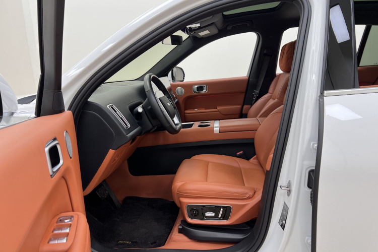 理想汽车 理想L7 2023款 Pro中控内饰7003