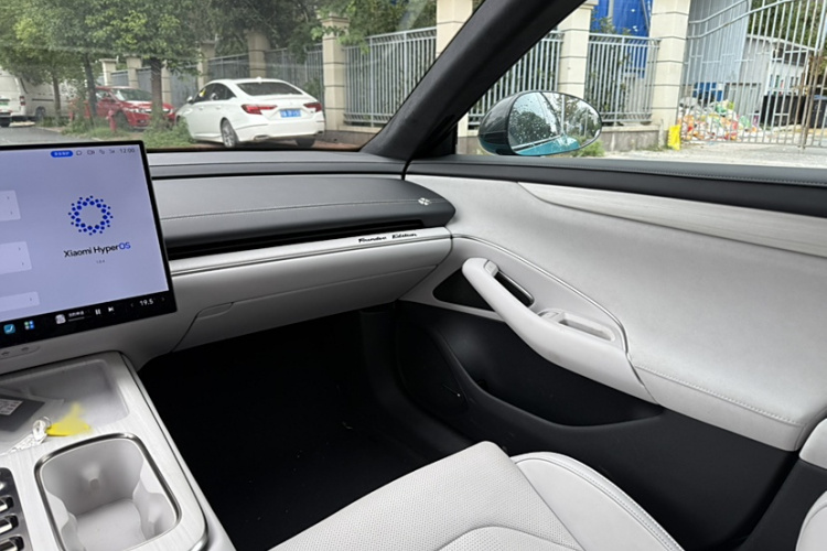 小米汽车 小米SU7 2024款 四驱Max创始版中控内饰7004