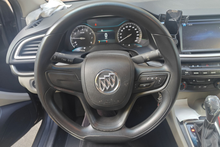 别克 英朗 2016款 15N 自动精英型局部细节13