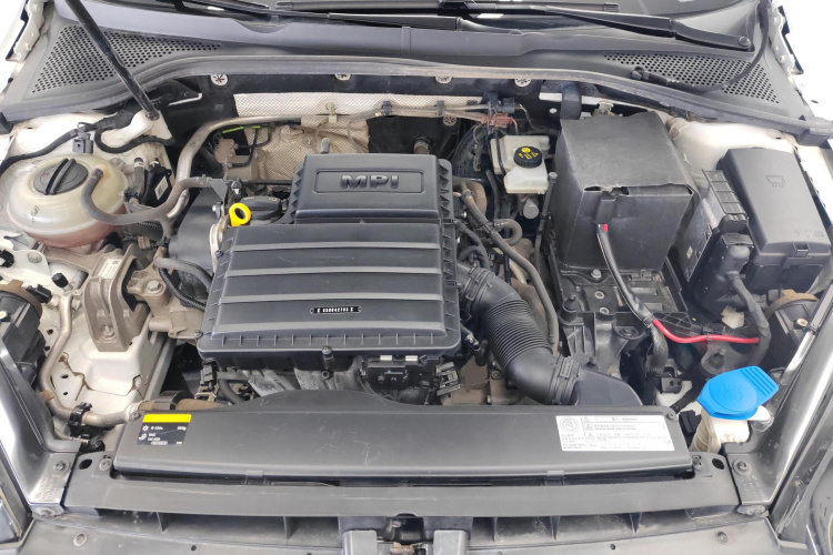 大众 高尔夫 2016款 1.6L 自动舒适型机舱底盘24