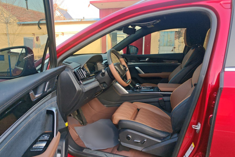 比亚迪 唐新能源 2021款 EV 四驱高性能版创世旗舰型中控内饰7001