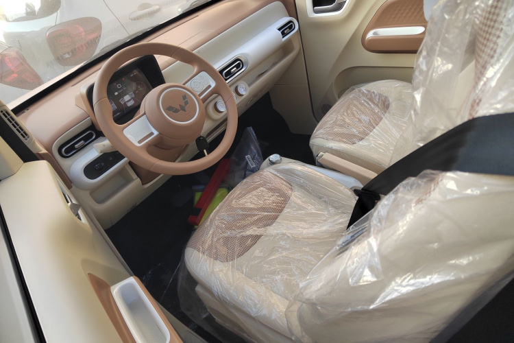 五菱汽车 宏光MINIEV 2024款 第三代 215km 青春版中控内饰19