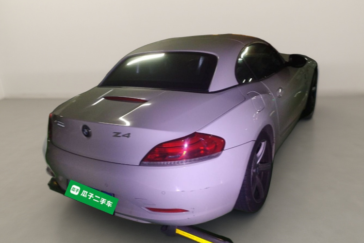 宝马Z4 2012款 sDrive20i领先型车身外观6