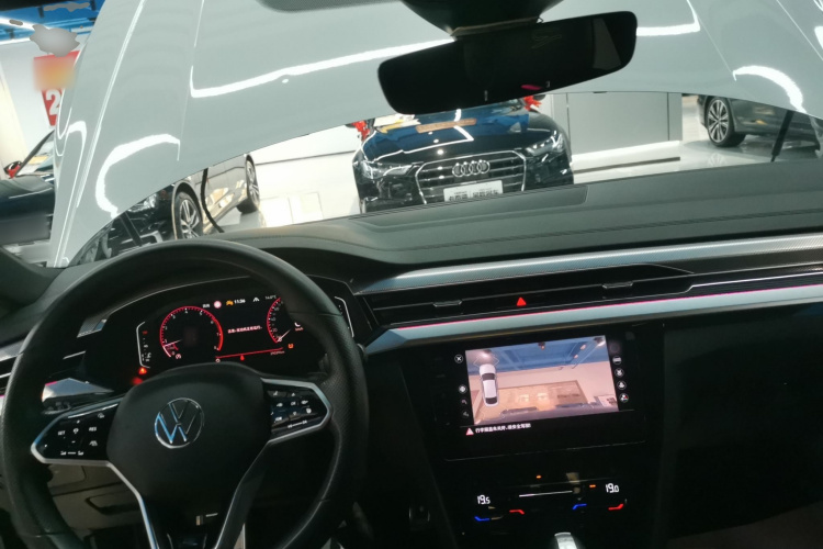 一汽-大众CC 2024款 380TSI 夺目版中控内饰7002