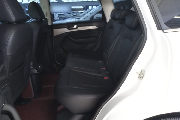 哈弗H6 2018款 蓝标 运动版 1.5T 自动两驱精英型中控内饰21