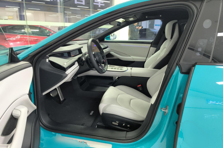 小米汽车 小米SU7 2024款 四驱超长续航高阶智驾Max版中控内饰19