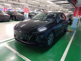 红旗E-QM5 2022款 431km 充电乐享版