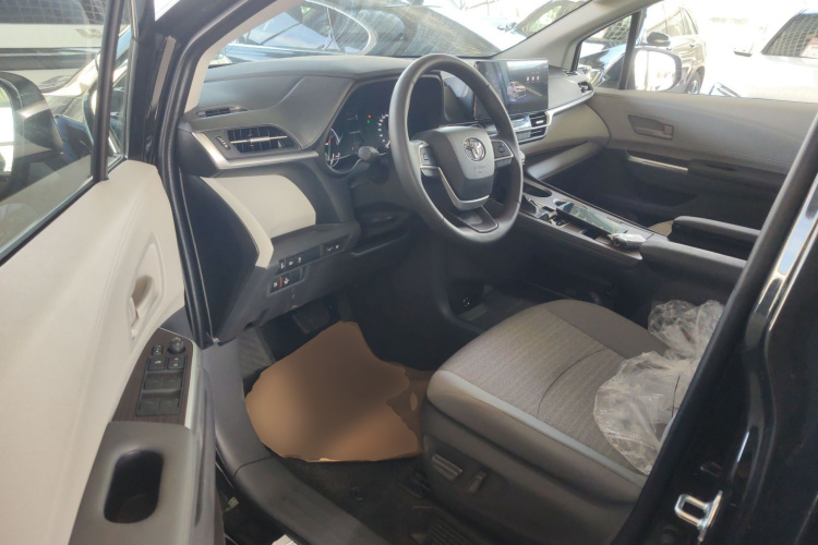 丰田 赛那SIENNA 2026款 2.5L 双擎两驱舒适版中控内饰20