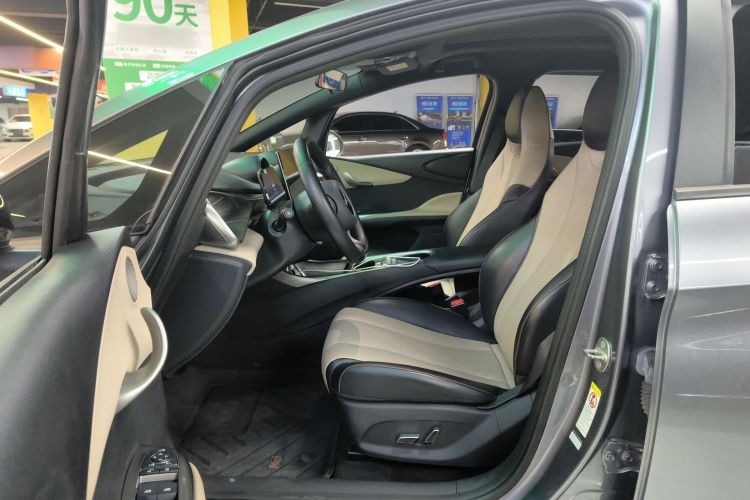 比亚迪 海豚 2023款 420km 时尚版局部细节19