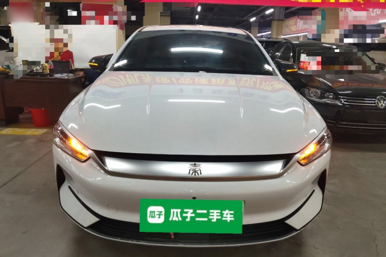 比亚迪 秦PLUS 2023款 冠军版 EV 510KM超越型车身外观2