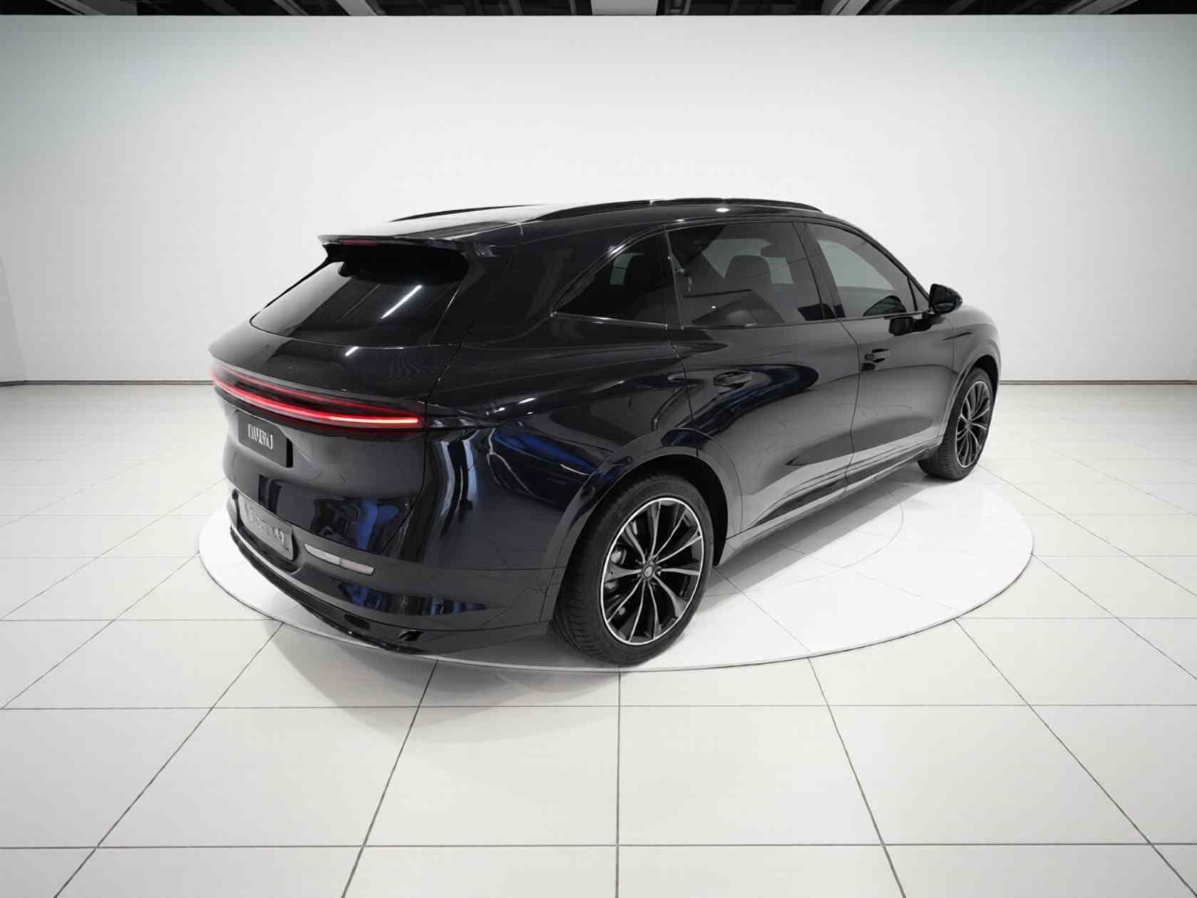 极氪7X 2025款 100kWh 长续航后驱智驾版(4)