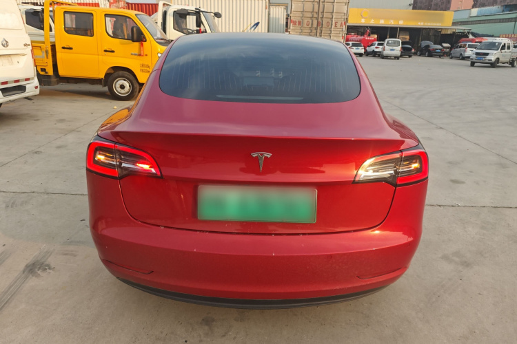 特斯拉 Model 3 2019款 标准续航后驱升级版车身外观6