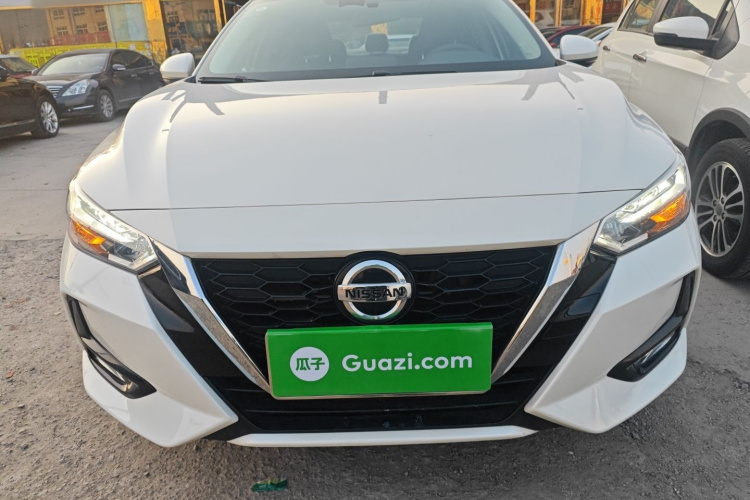 日产 轩逸 2022款 1.6L XL CVT悦享版车身外观2