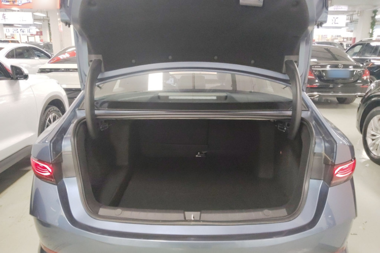 比亚迪 秦PLUS 2025款 EV 智驾版 510KM领先型机舱底盘23