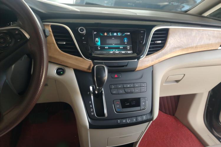 别克GL8 2018款 ES 28T 舒适型 国VI中控内饰16