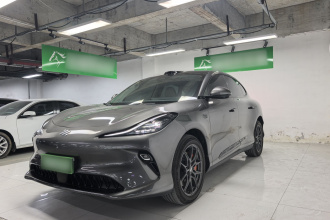 智己汽车 智己LS6 2025款 灵蜥智驾版