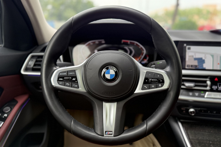 宝马3系 2021款 改款二 325Li M运动套装中控内饰7010