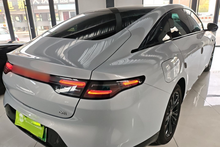 零跑汽车 零跑C01 2024款 纯电 525舒享版车身外观7