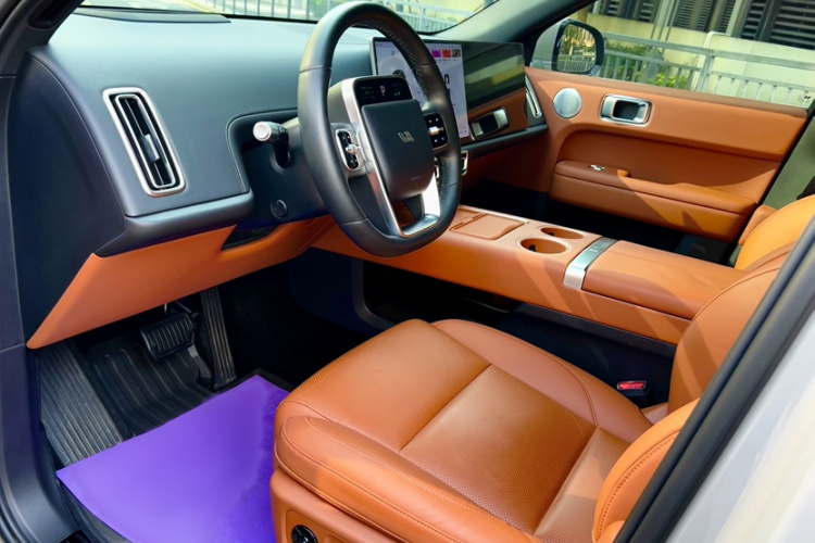 理想汽车 理想L6 2024款 Pro中控内饰7005