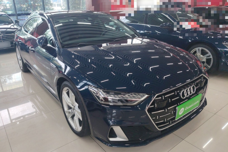 奥迪A7L 2022款 45 TFSI S-line 筑梦未来版车身外观6002