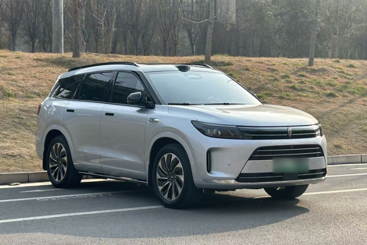 鸿蒙智行 问界M7 2024款 1.5T 智驾四驱Max版 5座车身外观6001