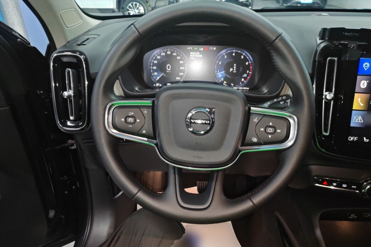 沃尔沃XC40 2021款 T4 四驱智远豪华版中控内饰13