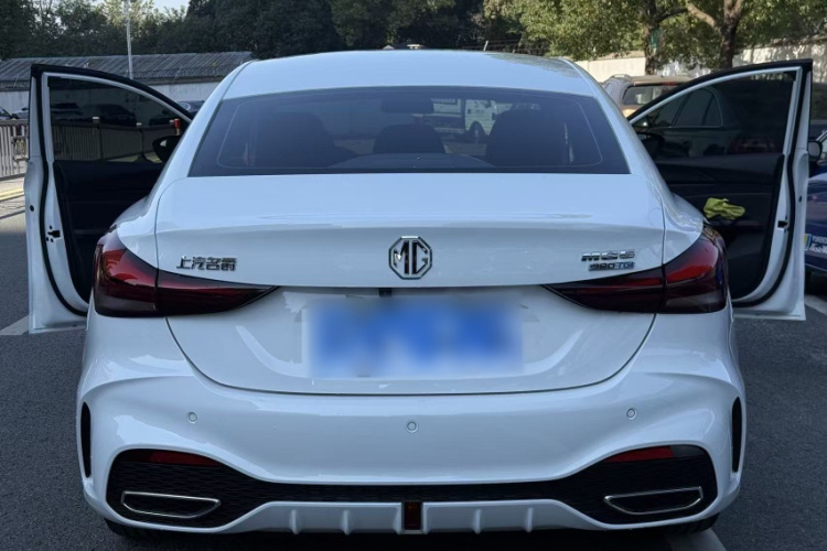 名爵 MG5 2025款 300TGI 全球旗舰版车身外观6006