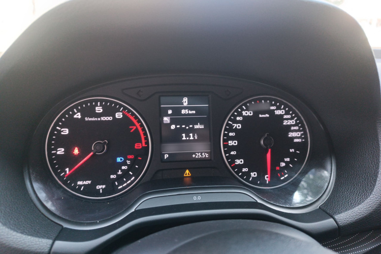 奥迪Q2L 2020款 35 TFSI 时尚动感型局部细节14