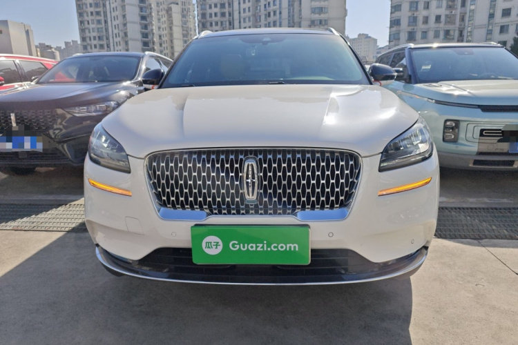 林肯 冒险家 2020款 2.0T 四驱尊雅版车身外观2