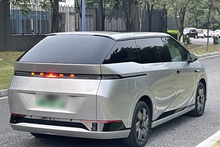 小鹏X9 2024款 702超长续航Max车身外观6005