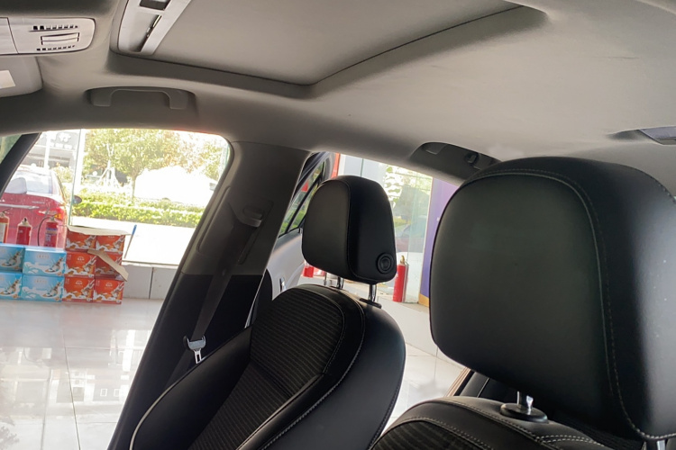 别克 君威 2015款 1.6T 领先技术型中控内饰7002