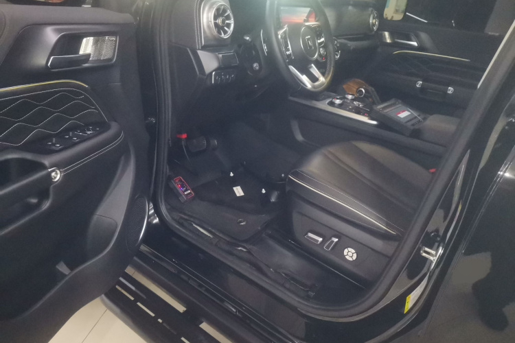 坦克300 2023款 2.0T 铁骑02中控内饰7003