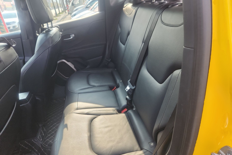 Jeep 自由侠 2016款 1.4T 自动智能版中控内饰21