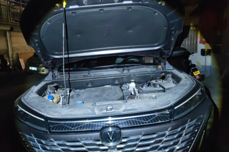 长安CS75 PLUS 2023款 第三代 1.5T 自动尊贵型局部细节24